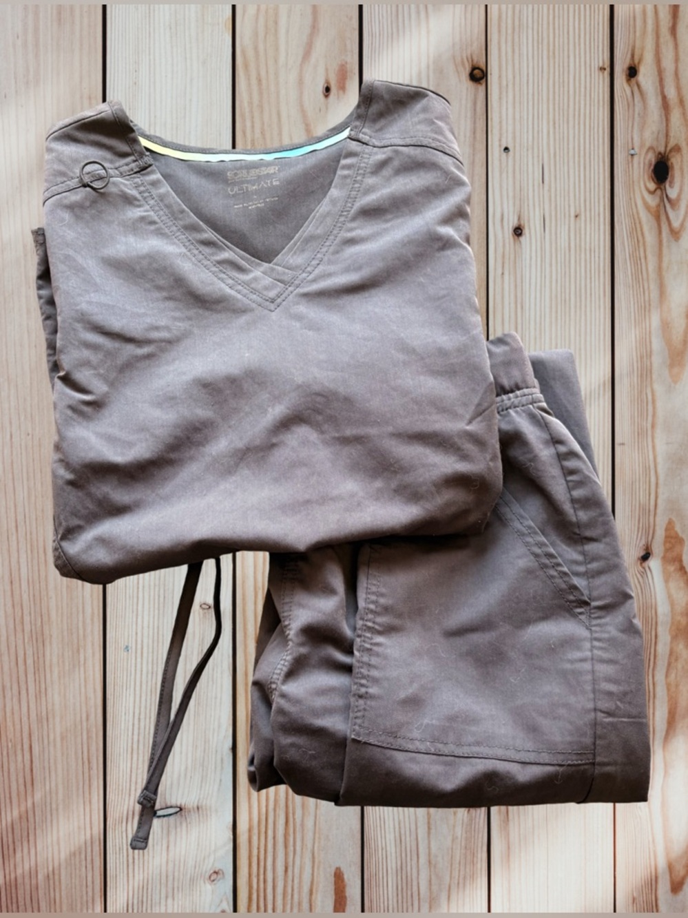 Scrubstar Women's V-Neck Scrub Top and Drawstring Joggers in Gray